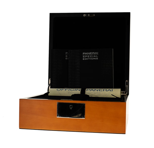 Panerai Radiomir Manual PAM00449